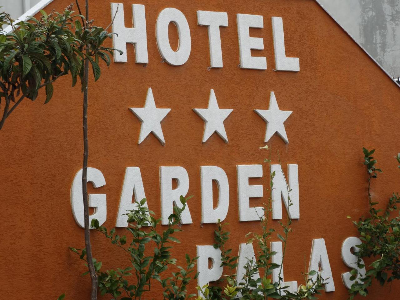 Garden Hotel Fier